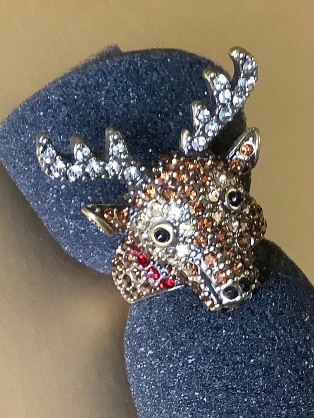 Heidi Daus Rudy Reindeer Holiday Collection Crystal Ring SZ 9 - Picture 3 of 14